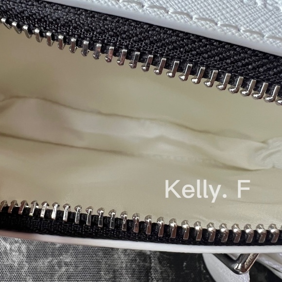 MARC JACOBS snapshot - Picture 12 of 13